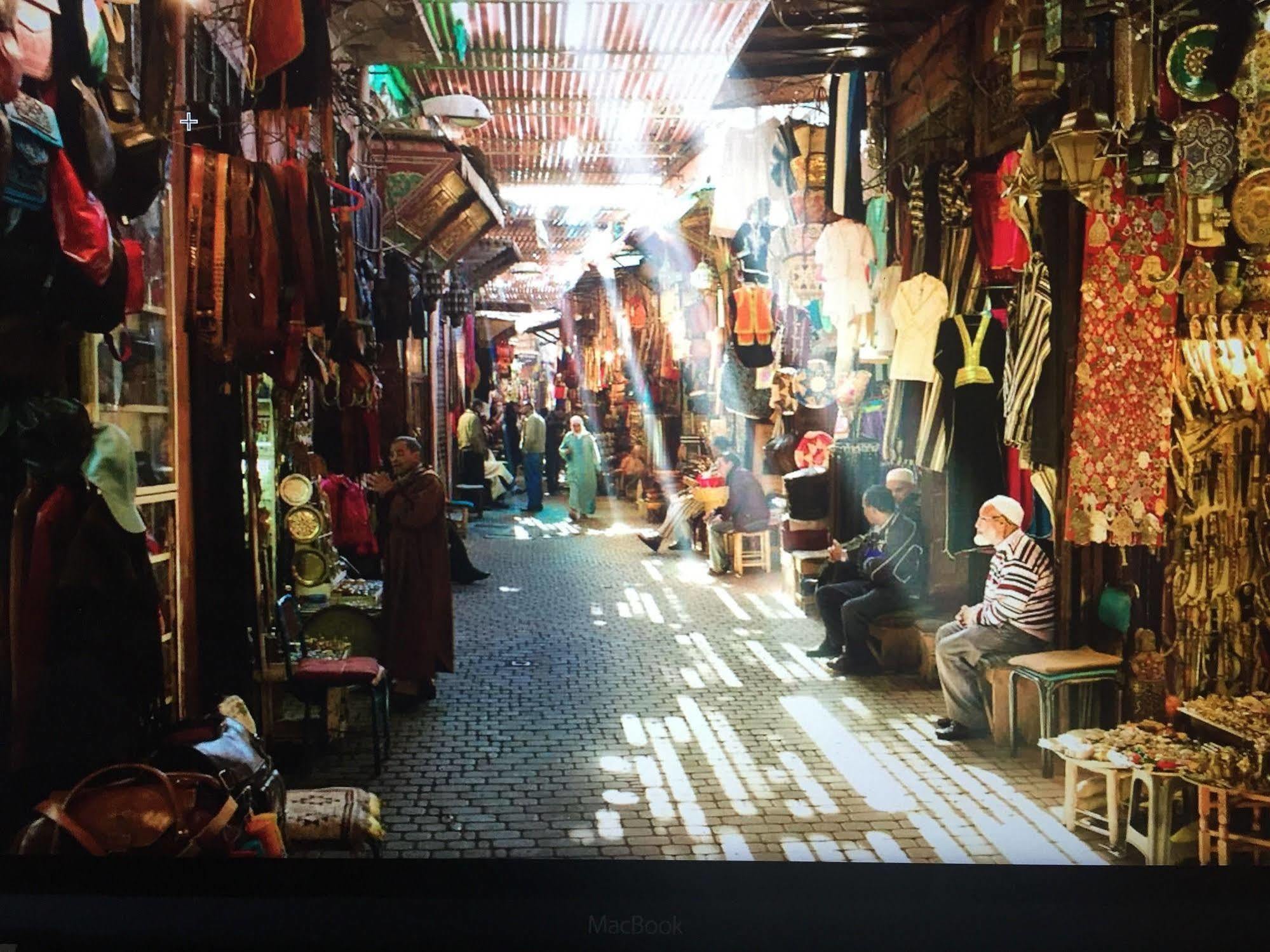 Riad Fabiola Et Spa Marrakesh Bagian luar foto